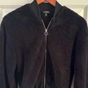 EXPRESS Black Textured Fleece Zip-Up Jacket – Cozy & Chic